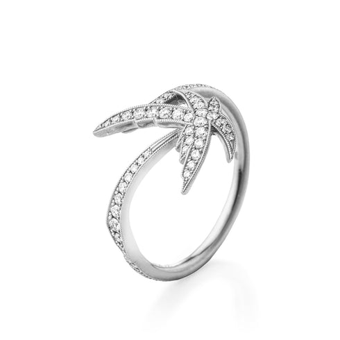 Dream Palm Ring