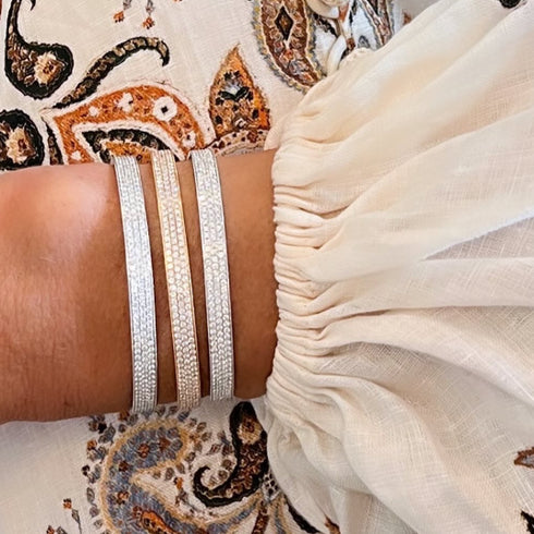 Three Row Parallel Armring